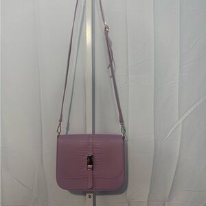 Stella Bianca Elegant Lavender Leather Crossbody Bag